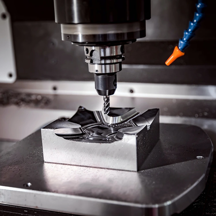 Ngành công nghiệp phay CNC năm 2025: Độ chính xác dựa trên AI và công nghệ xanh xác định lại các tiêu chuẩn sản xuất